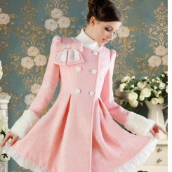  新款粉色蕾丝蝴蝶结荷叶边大裙摆厚毛呢长大衣外套